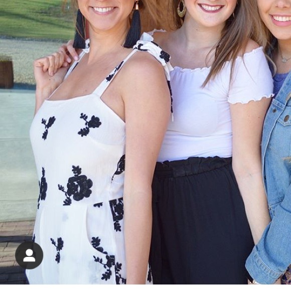 Dee elly floral embroidered jumpsuit - Picture 4 of 5